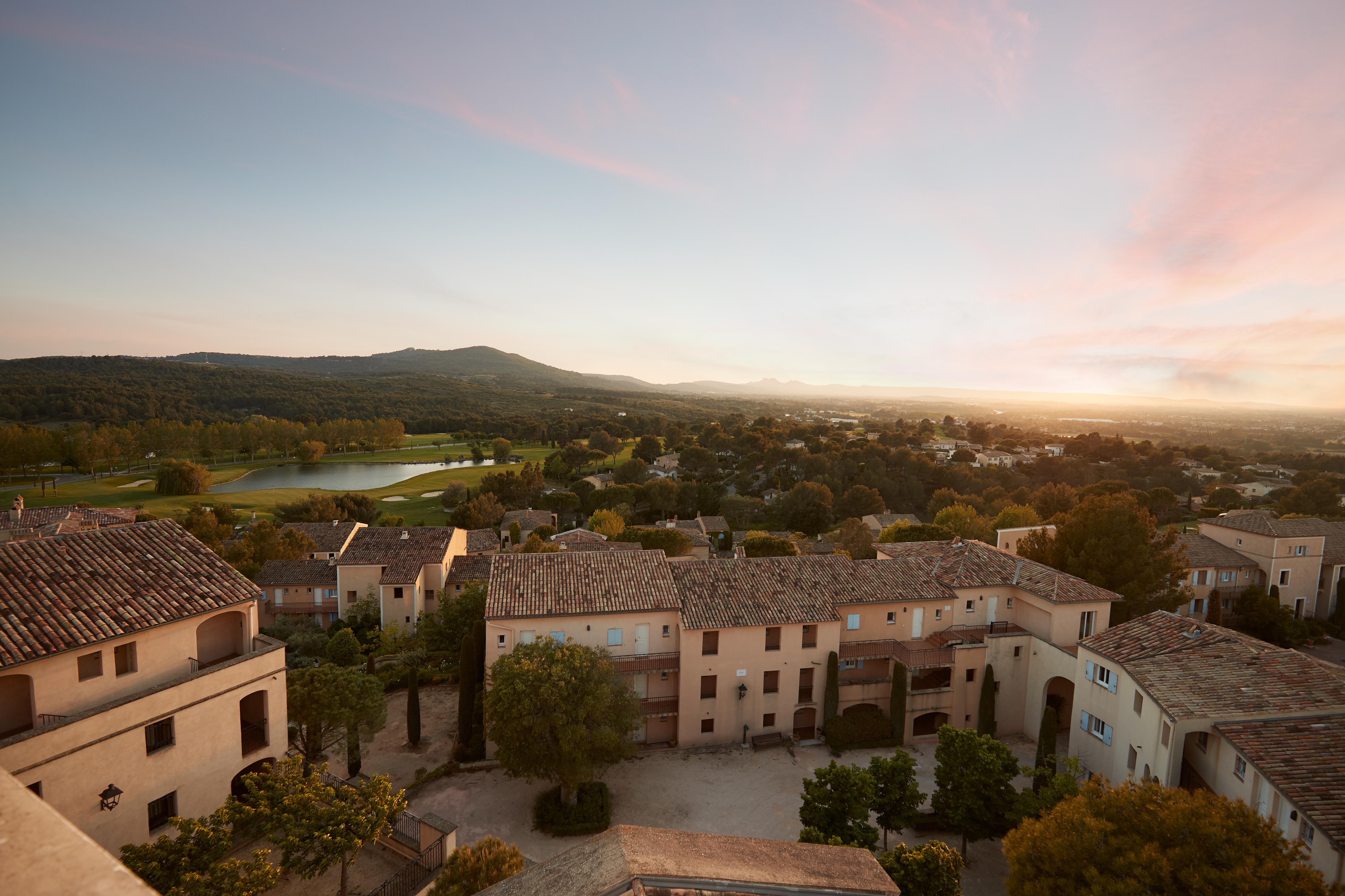 Village Pierre & Vacances Pont Royal En Provence Mallemort Ngoại thất bức ảnh