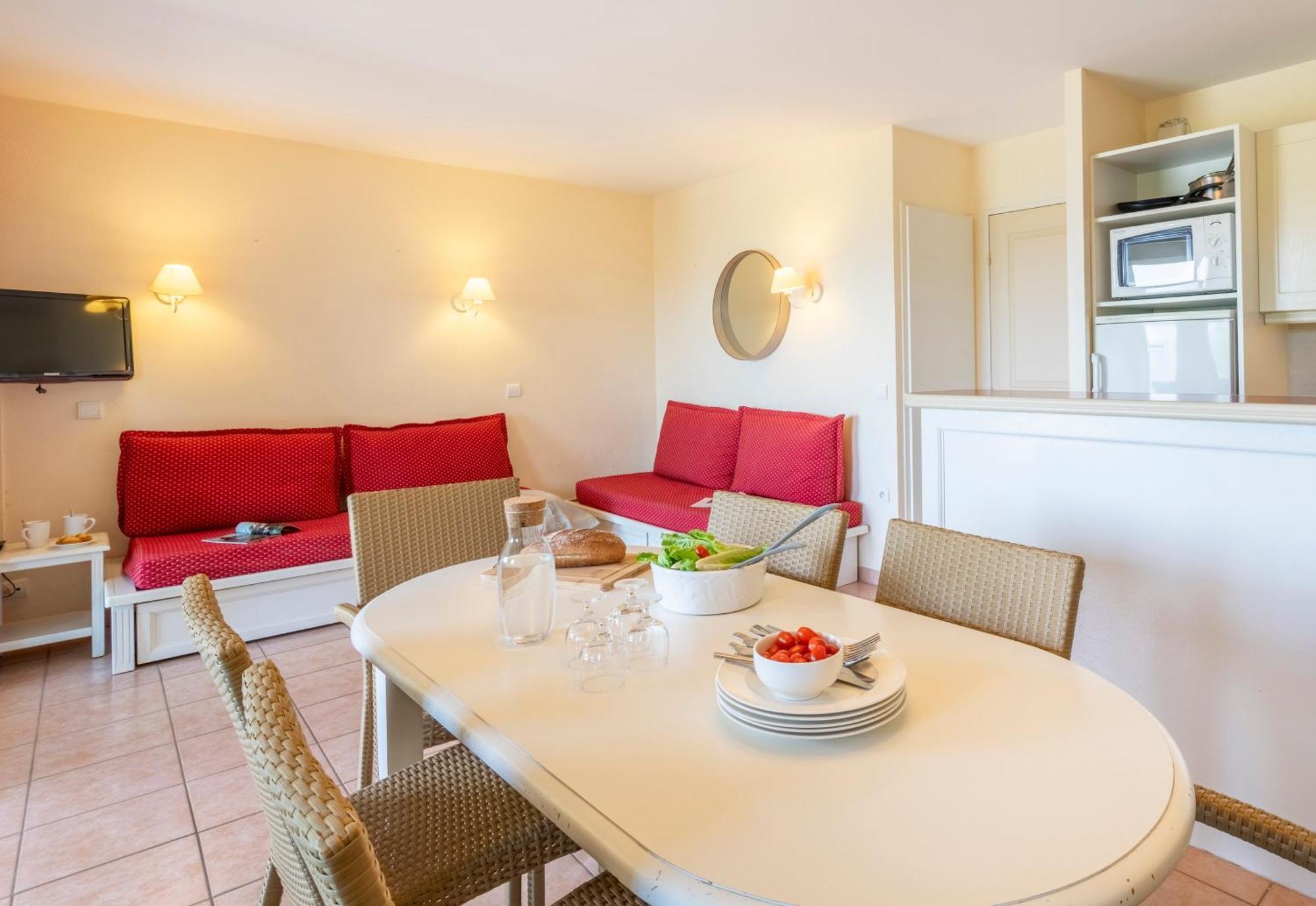 Village Pierre & Vacances Pont Royal En Provence Mallemort Ngoại thất bức ảnh