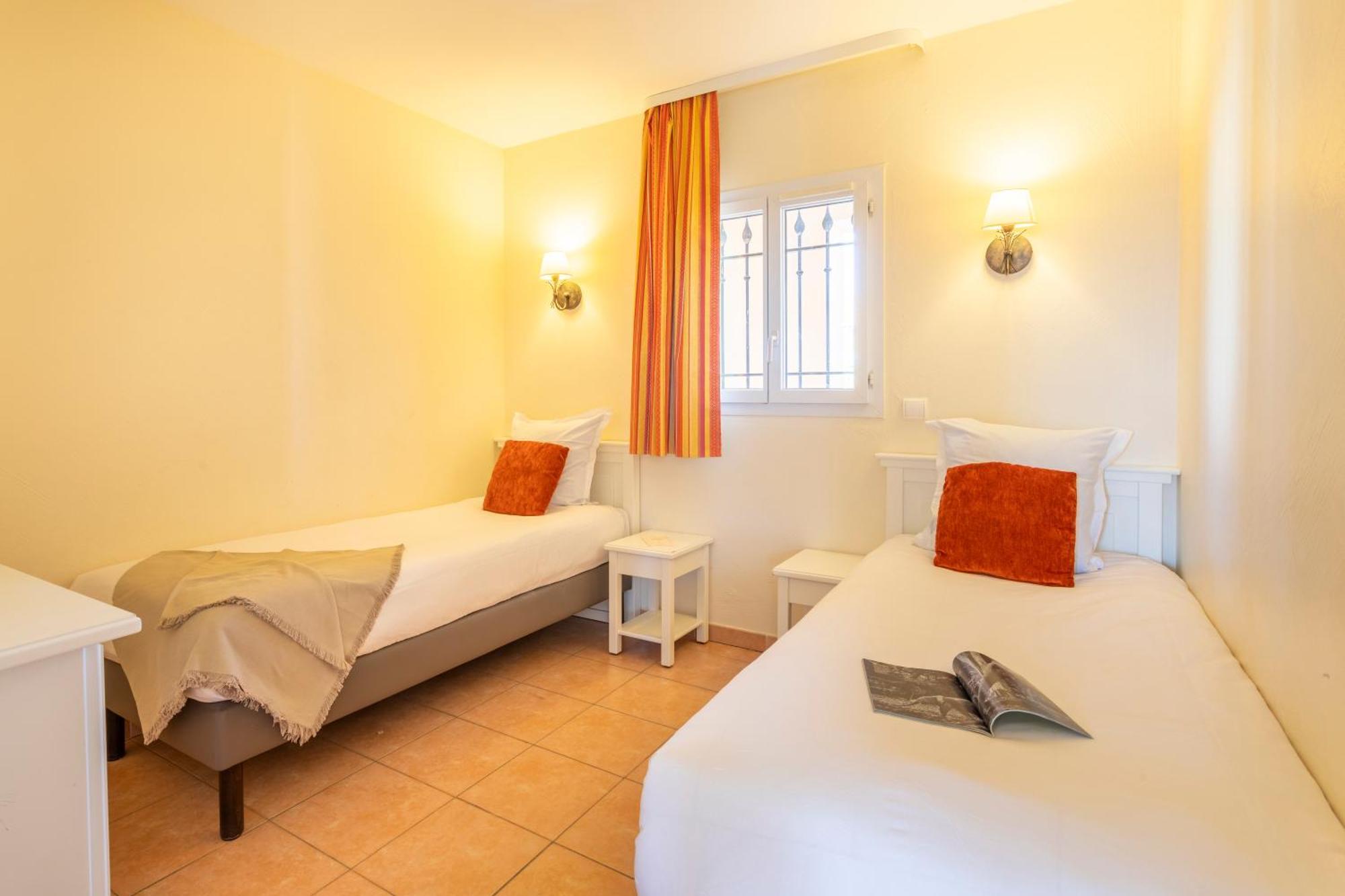 Village Pierre & Vacances Pont Royal En Provence Mallemort Ngoại thất bức ảnh